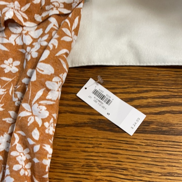 Top - Picture 4 of 4